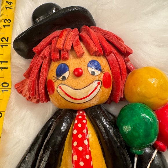 Vintage 1986 salt dough clowns. Handmade wall hangers. - Picture 11 of 11